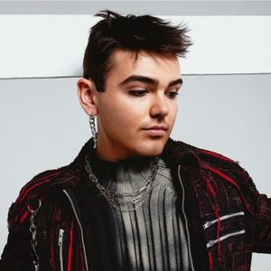 Nico Collins için avatar