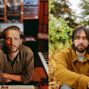 Oneohtrix Point Never & Alex G 的头像