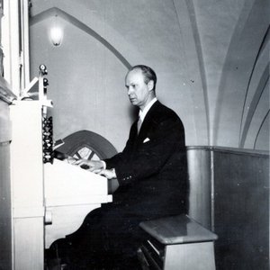 Alf Linder 的头像