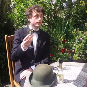 Theo Howard 的头像