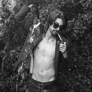 Dutch Melrose のアバター