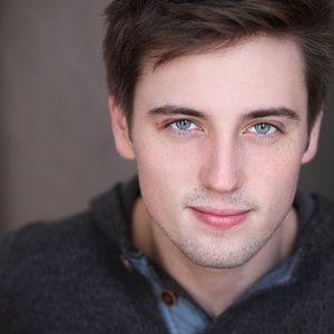 Josh Tolle 的头像