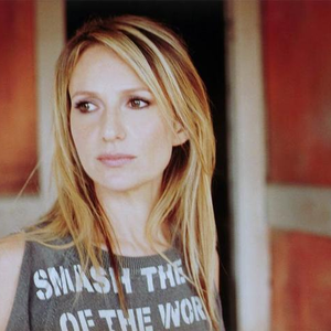 Nina Gordon photo provided by Last.fm