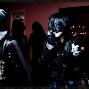 大佑と黒の隠者達 的头像