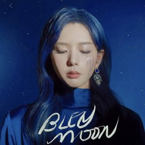 BLEU MOON