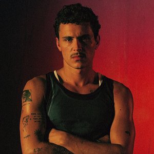 Arón Piper 的头像
