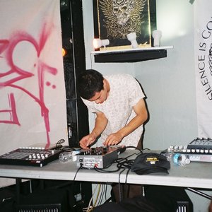 James Matthew のアバター