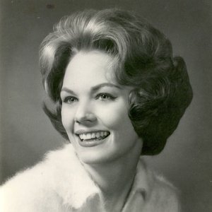 Аватар для Connie Van Dyke