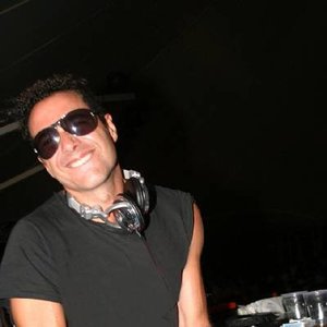 Joe T. Vannelli Project 的头像