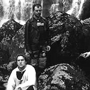 Empress in Thorns için avatar