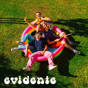 EVIDENTE