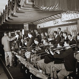 Avatar di Charlie Barnet and His Orchestra