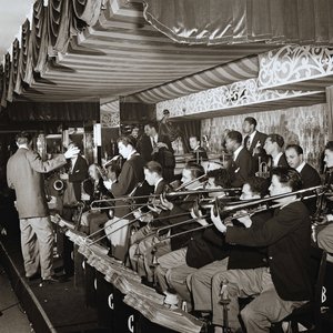 Awatar dla Charlie Barnet and His Orchestra