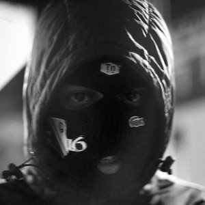ENZO EBK 的头像
