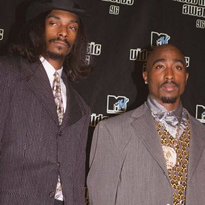 Avatar for 2Pac (feat. Snoop Doggy Dogg)