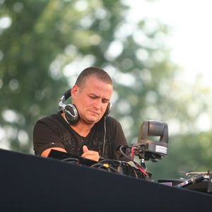 DJ Pavo photo provided by Last.fm