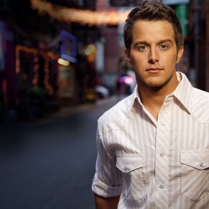 Avatar for Easton Corbin