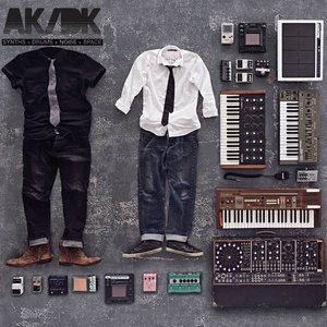 SYNTHS+DRUMS+NOISE+SPACE