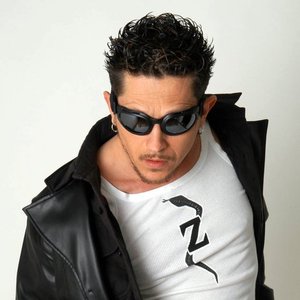 Luca Zeta için avatar