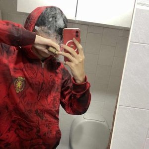Loyal 的头像