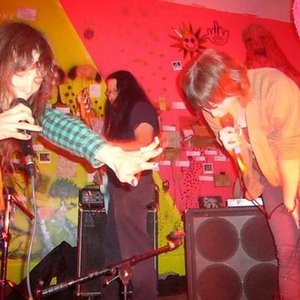 Pocahaunted & Tovah Olson 的头像