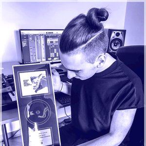 Avatar for Szymon Sutor