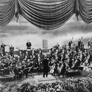 Twentieth Century Fox Orchestra 的头像
