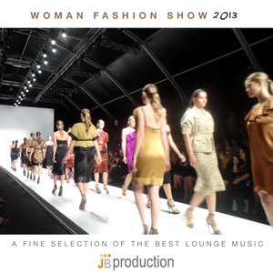 Woman Fashion Show