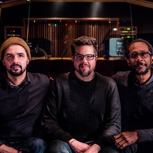Jeff Denson, Romain Pilon, Brian Blade 的头像