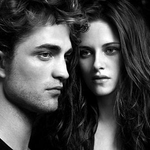 'New Moon Soundtrack' için resim