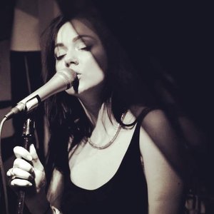 Roo Savill 的头像