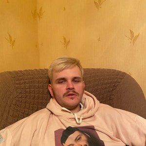 МС Безбазаров 的头像