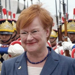 'Tarja Halonen'の画像