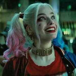 harley quinn was a licensed psychiatrist