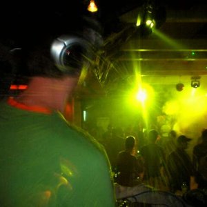DJ Denchev 的头像