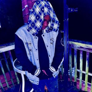 Purple Bandana 的头像