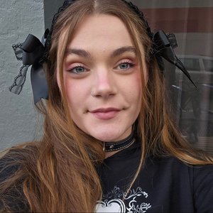 Juniper Ren için avatar