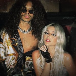 Laura Schadeck & Vitão 的头像