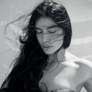 “Sevdaliza”的封面