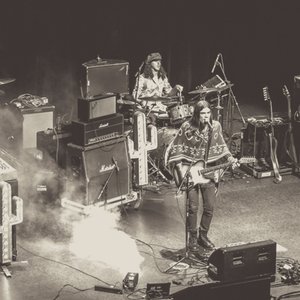 Nick Perri & The Underground Thieves 的头像
