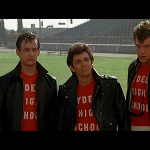 The T-Birds 的头像