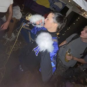 Laura Trance 的头像