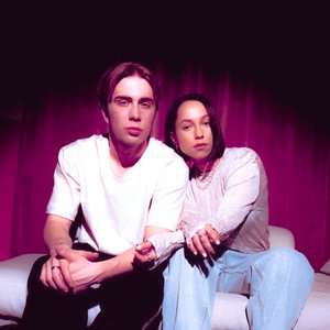 Avatar for An-Marlen & Boipepperoni