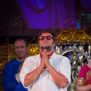 Boris Purushottama Grebenshikov 的头像