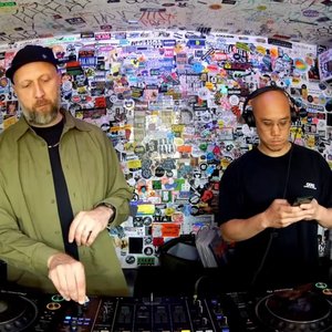 Аватар для Luca Lozano & Mr. Ho