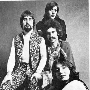 Dynastie Crisis photo provided by Last.fm