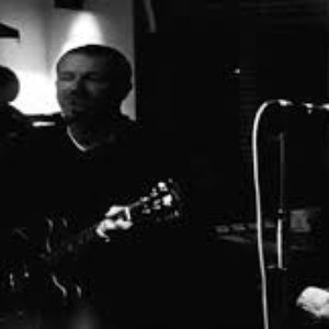 U2 and Willie Nelson 的头像