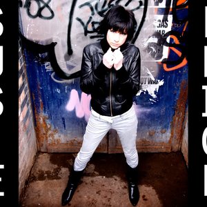 M-Box & Susie Ledge 的头像