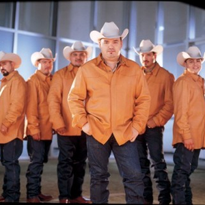Intocable live