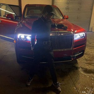 Zoom Uzi